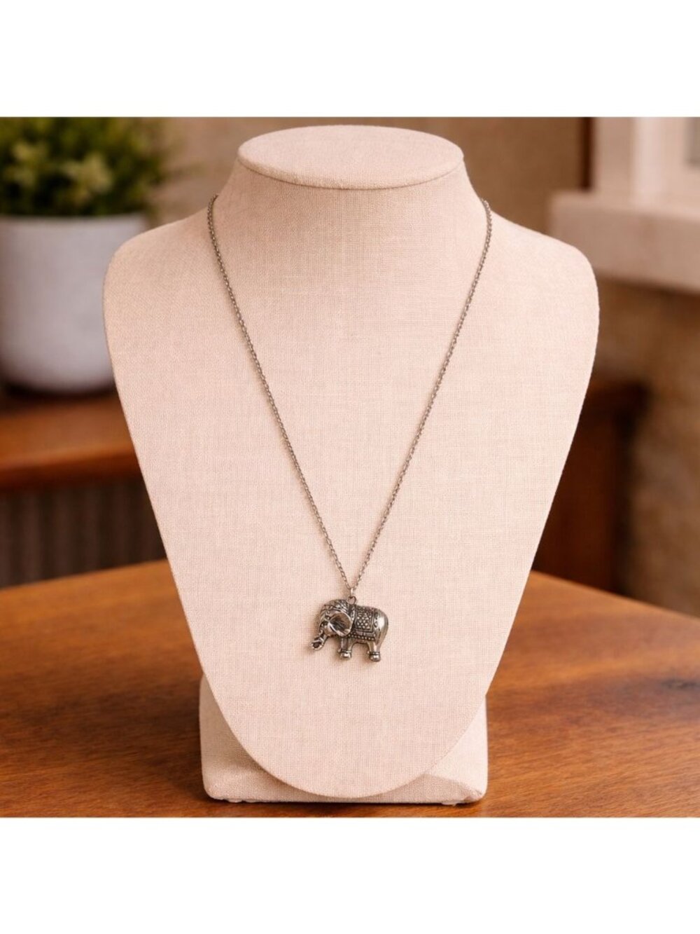 Elephant Good Luck Pendant Silvertone Chain Necklace 27 in plus 3in Extender